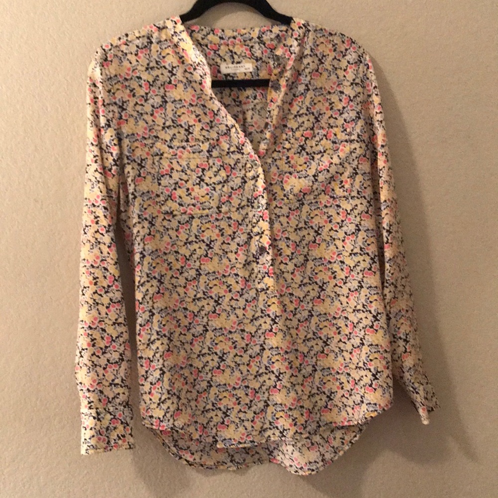 Equipment blouse